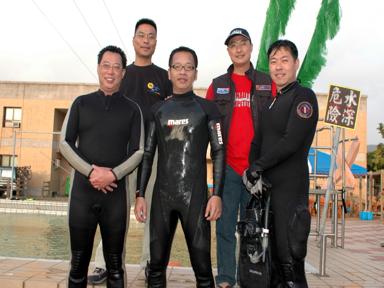 第16期潜水教练课程检定(2006-02-01)